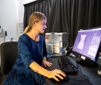 Dr caitlin northern at computer